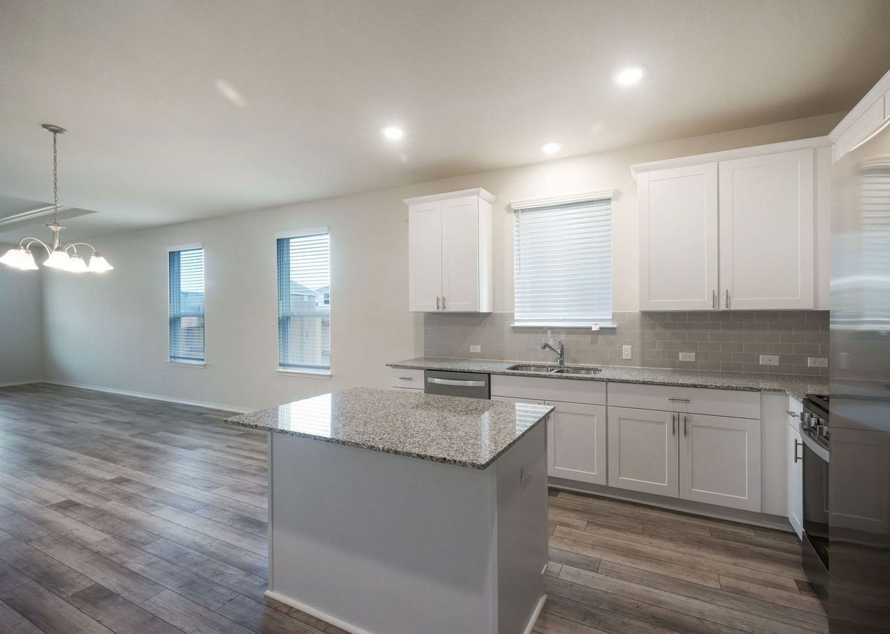 181 Sugarberry Dr - Photo 7 of 47