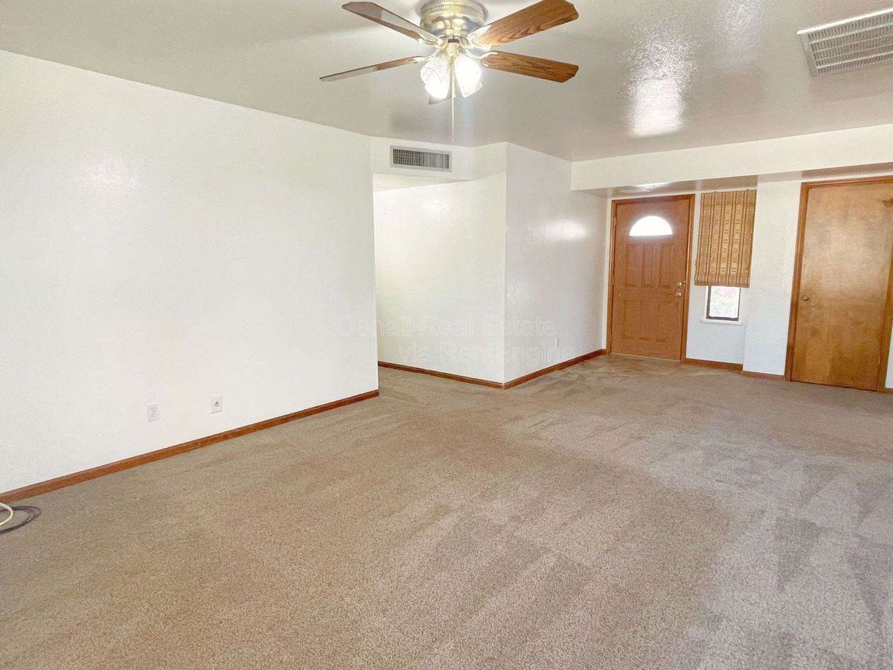 35424 N 15th Ave - Photo 4 of 23