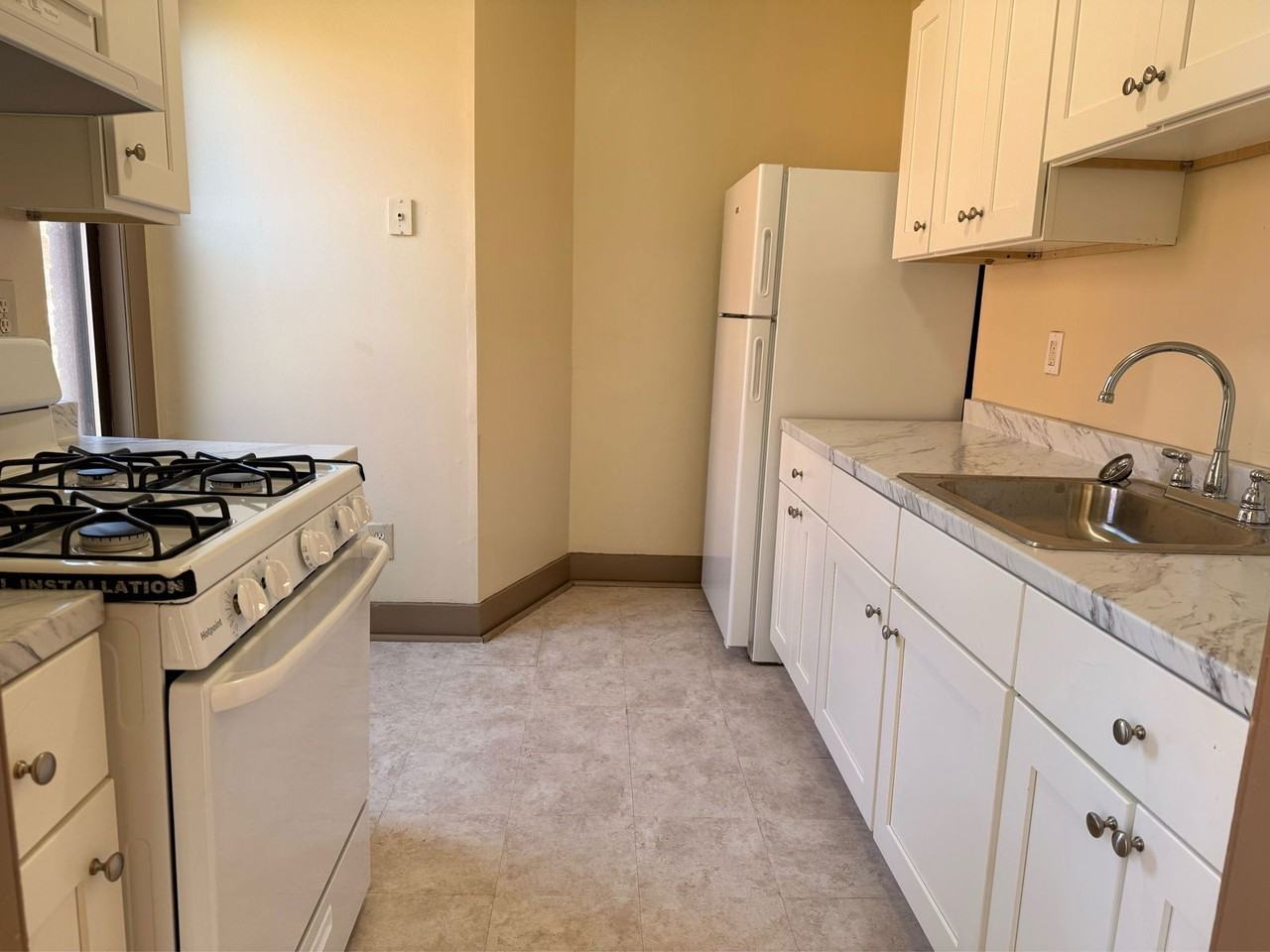 44 Alden St #44A101 - Photo 2 of 6