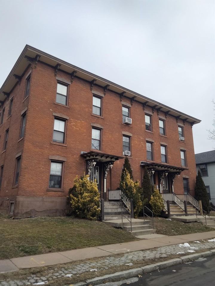 44 Alden St #44A101 - Photo 6 of 6