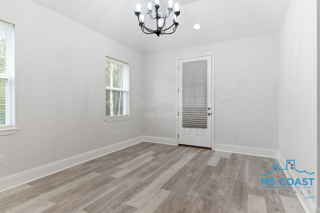 15334 Oak Creek Cv - Photo 7 of 26