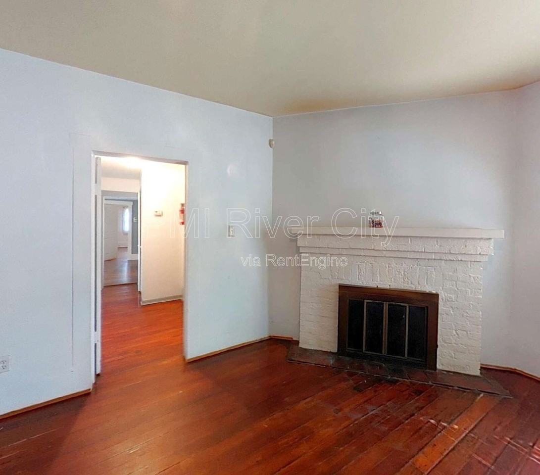 453 Arlington Rd N - Photo 4 of 12