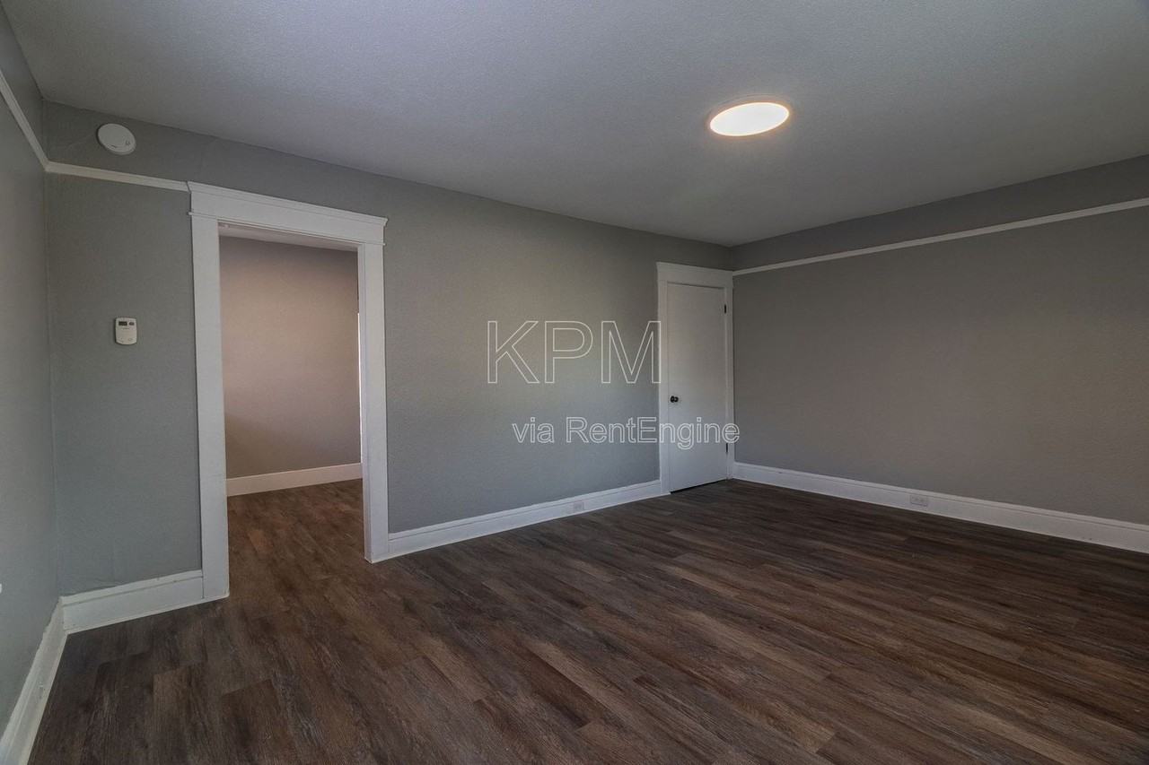 2120 Monte Diablo Ave - Photo 4 of 15