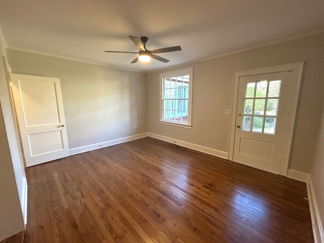 132 Oakhaven Ave - Photo 2 of 14