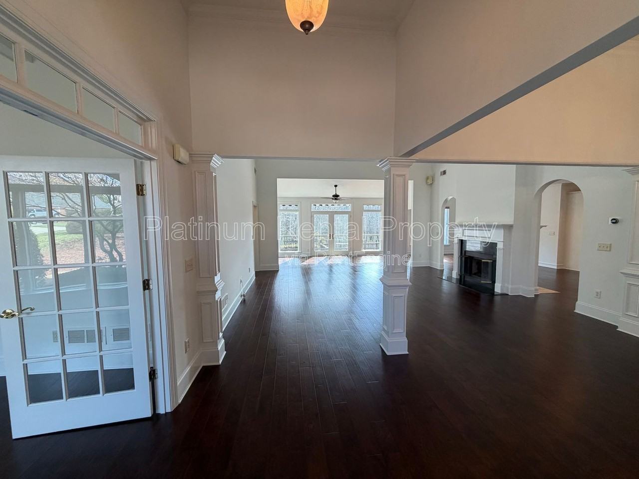 7020 Grassmoor Grange Way - Photo 4 of 50