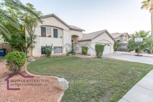 featured image of 1431 E Encinas Ave
