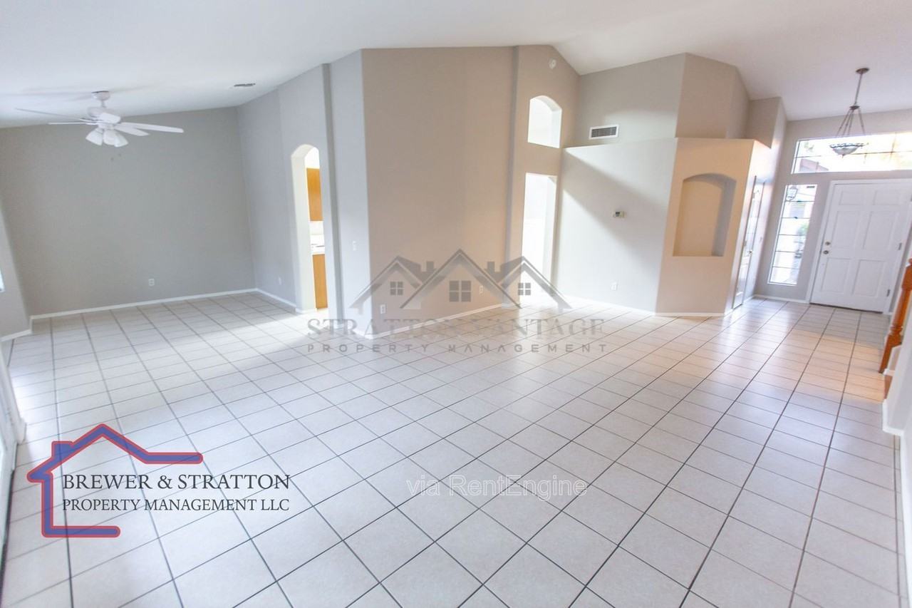 1431 E Encinas Ave - Photo 7 of 50