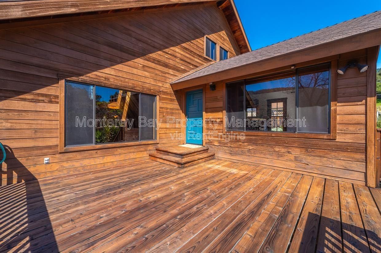 137 E Carmel Valley Rd #2 - Photo 4 of 28