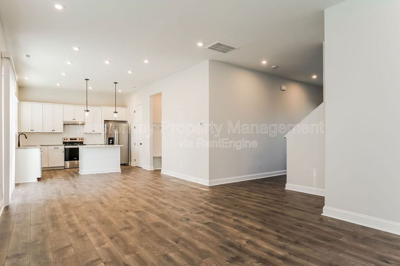 360 Murray Grey Ln - Photo 4 of 30