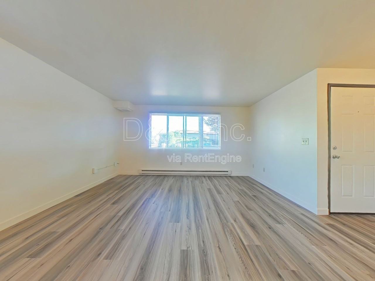 1990 Nw Kings Pl - Photo 2 of 11