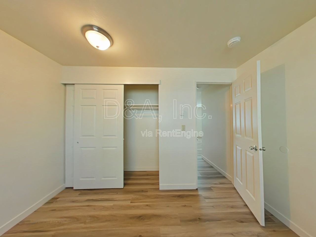 1990 Nw Kings Pl - Photo 6 of 11