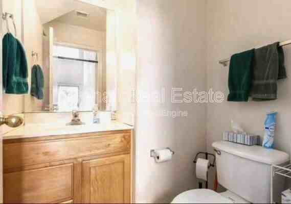 18404 N 147th Dr - Photo 7 of 10