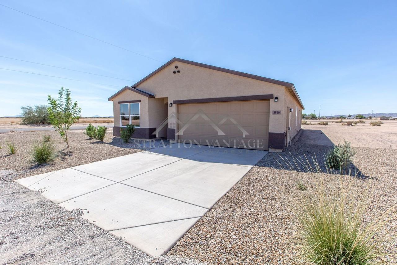 3510 N Mateo Dr - Photo 3 of 43