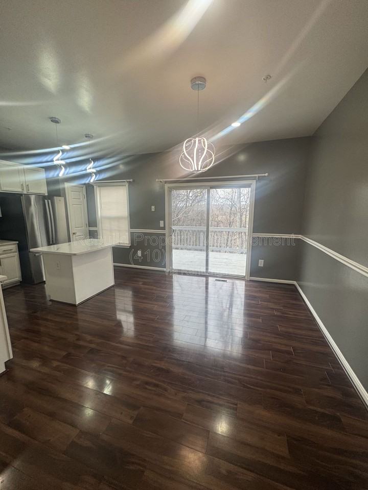 54 Royalty Cir - Photo 5 of 29