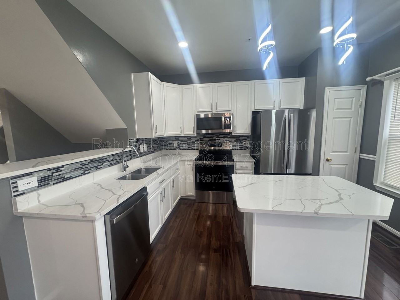 54 Royalty Cir - Photo 7 of 29