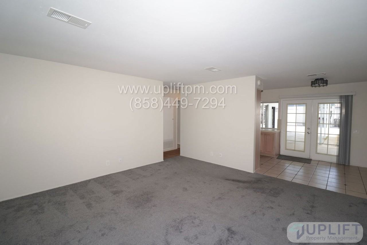 3839 Vista Campana S #15 - Photo 5 of 19