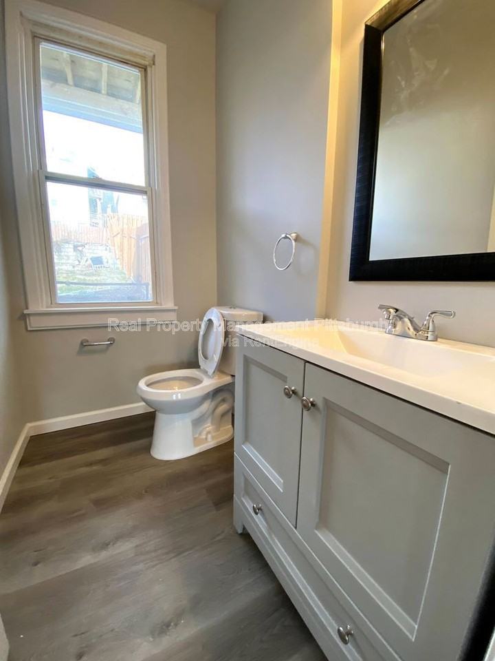 2140 Lowrie St #2 - Photo 7 of 8