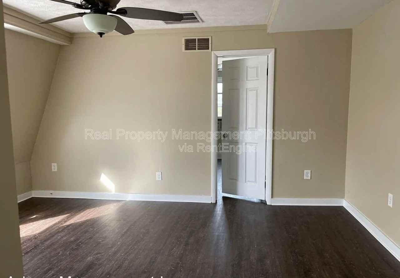 173 Princeton Ave #5 - Photo 3 of 7