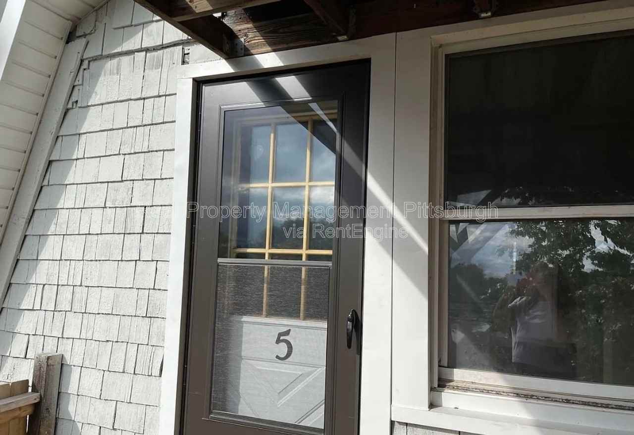 173 Princeton Ave #5 - Photo 5 of 7