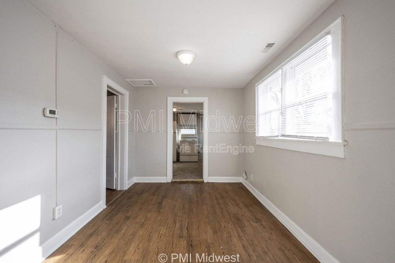 2905 Tindall St - Photo 6 of 26