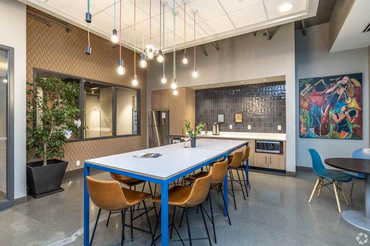 Lake Street Dwelling - Photo 6 of 50