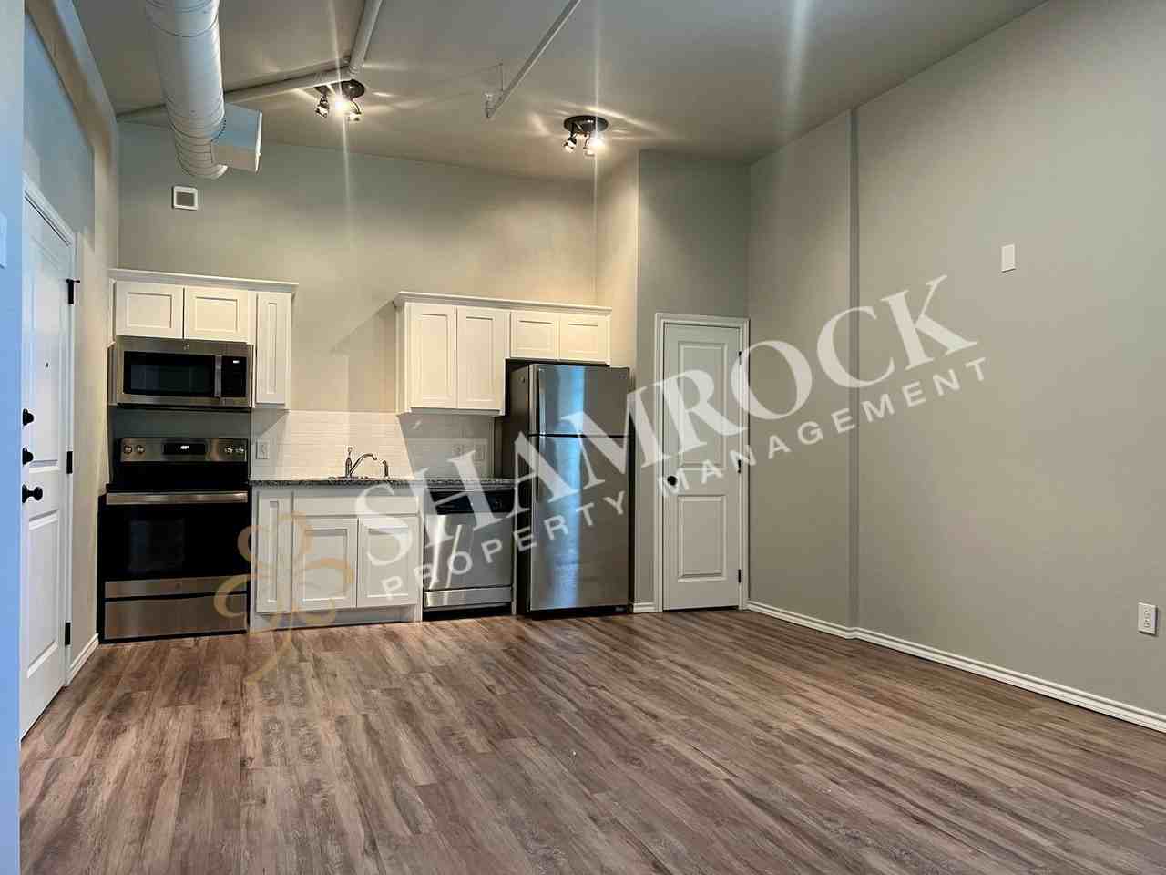 701 N New Rd #101 - Photo 4 of 19