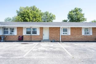 4881 S 300 W Apt 6 #Apt 6 - Photo 1 of 1