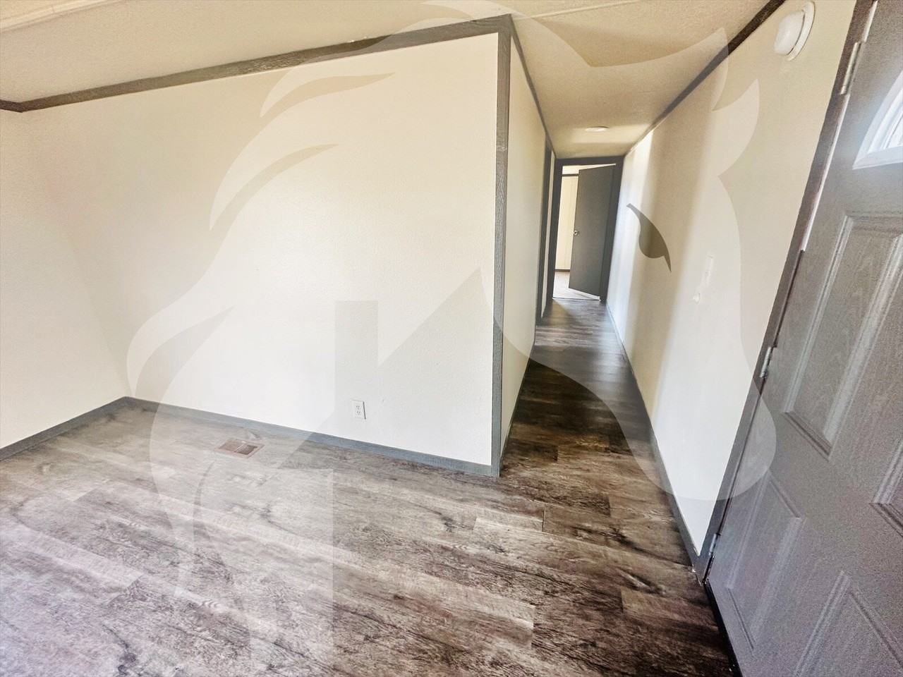 310 Madison Ave - Photo 5 of 13