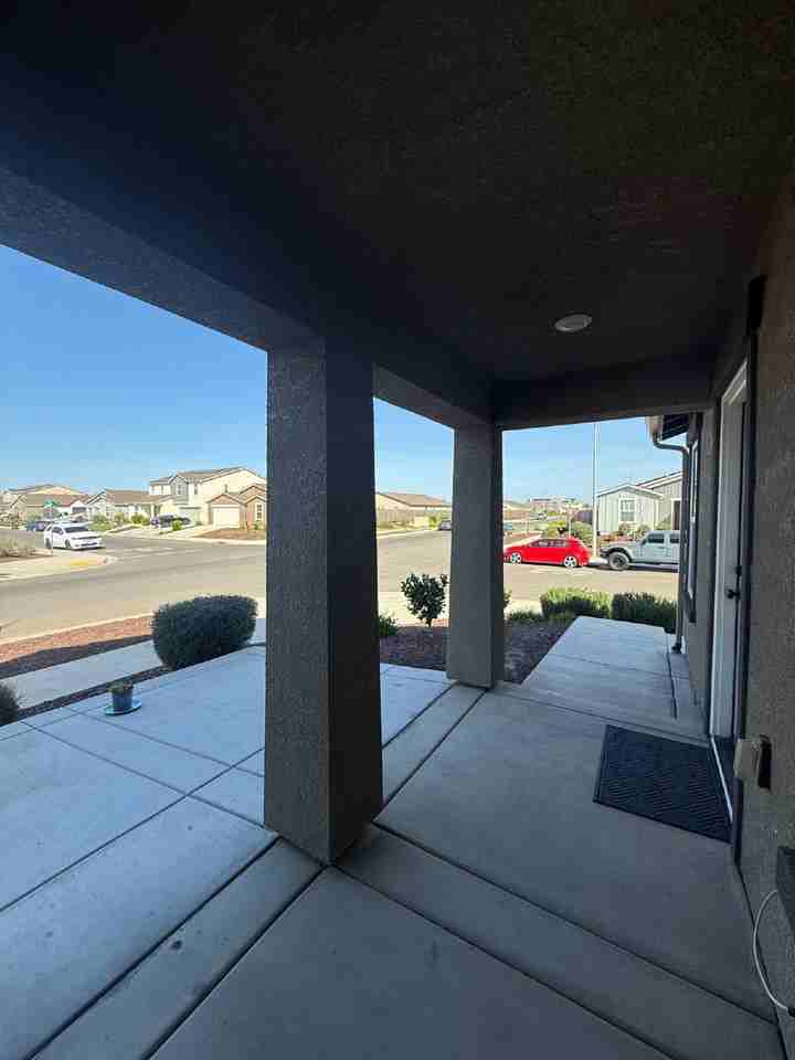 322 Rubicon Ct - Photo 7 of 50