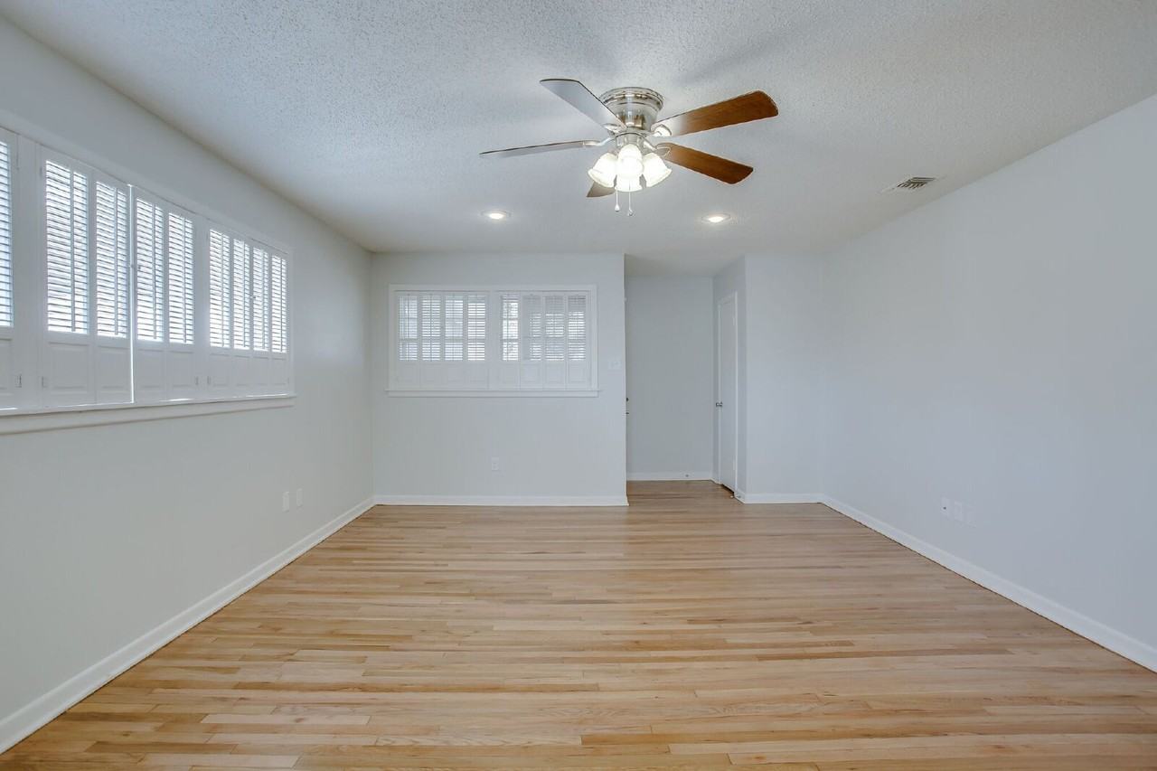 3117 44th St - Photo 3 of 18