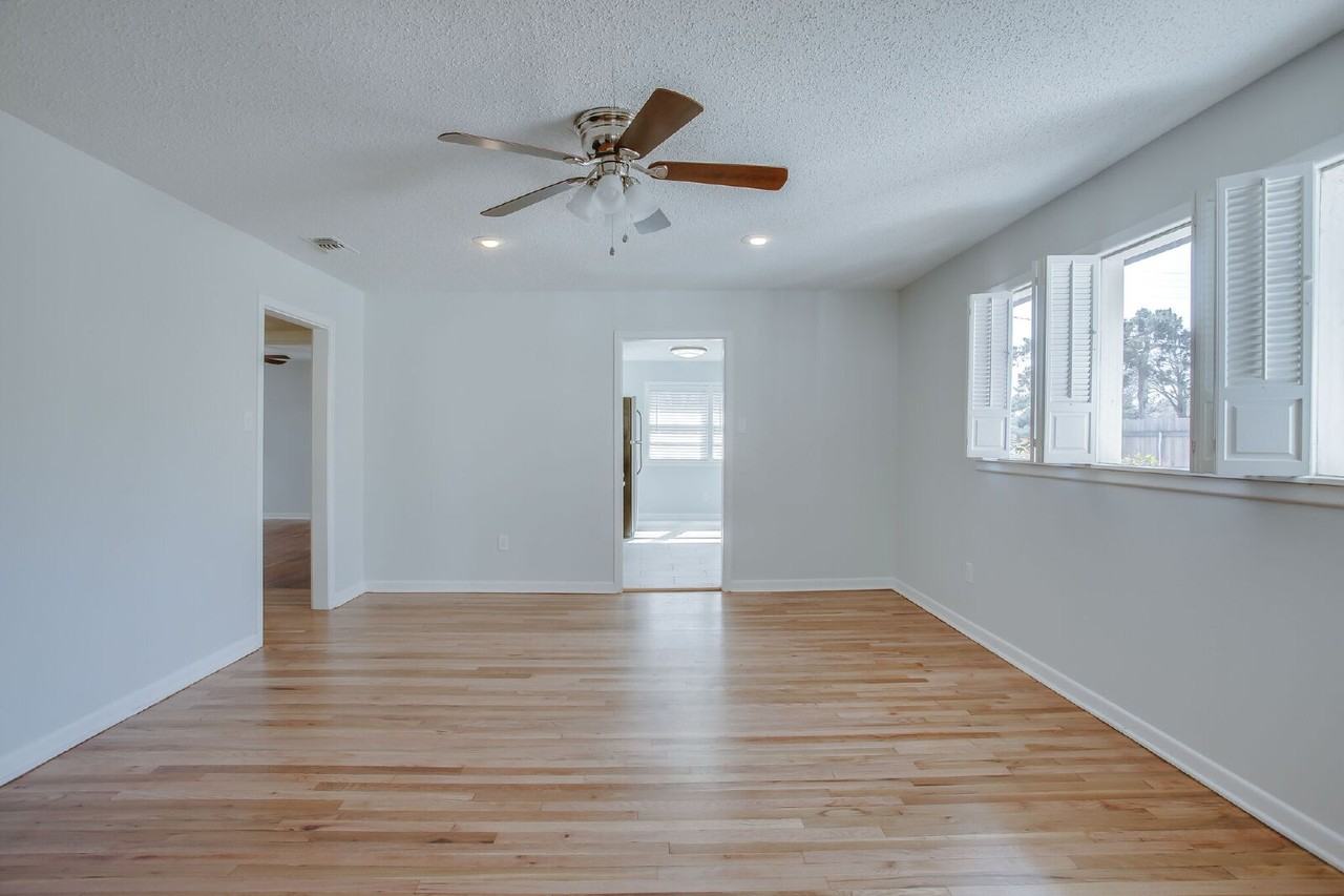 3117 44th St - Photo 6 of 18