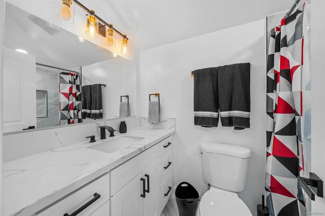 1730 Vista Del Valle Blvd #2 - Photo 3 of 37