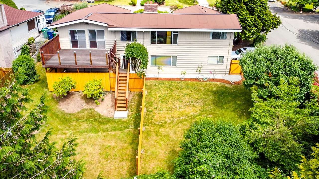 18007 113th Ave Se Lowr - Photo 4 of 13