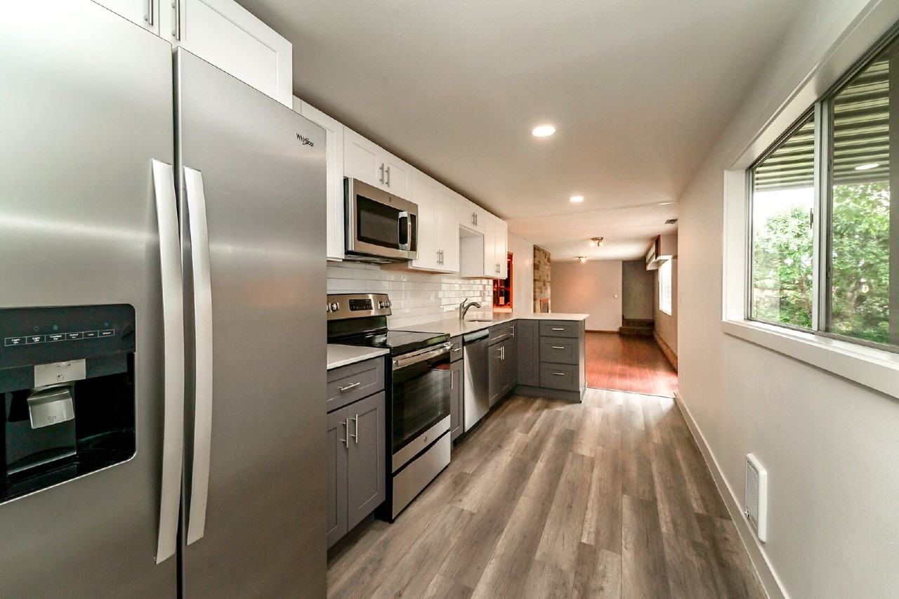 18007 113th Ave Se Lowr - Photo 5 of 13