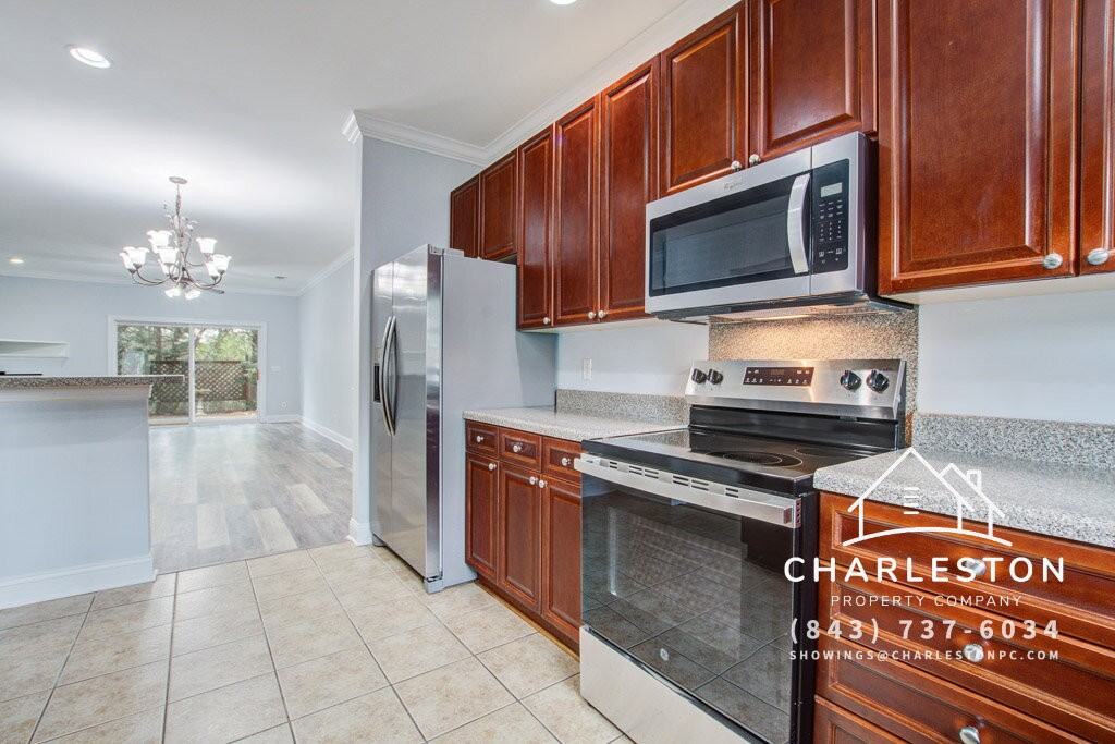 4902 Lake Palmetto Ln - Photo 6 of 41