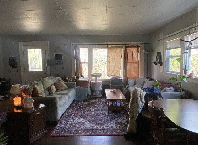 736 N Forest St #101 - Photo 3 of 13