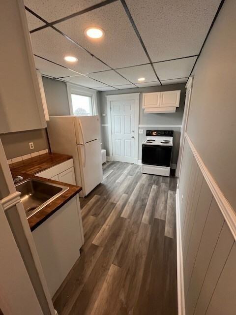 49 Chestnut St #2 - Photo 3 of 11