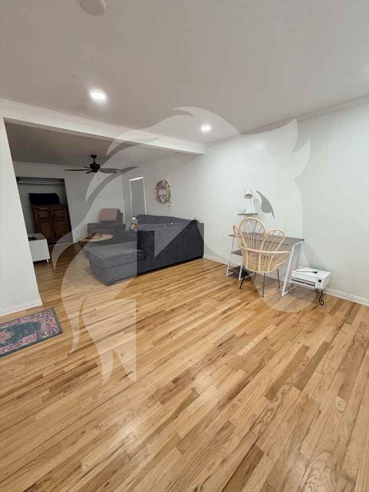 717 N 14th St - Photo 6 of 34