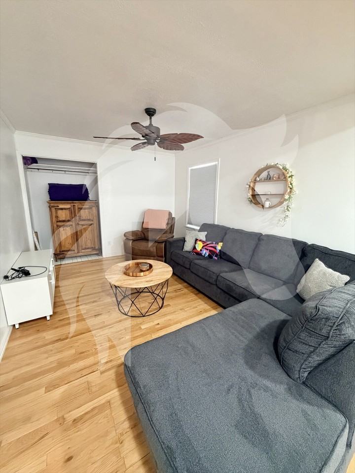 717 N 14th St - Photo 7 of 34