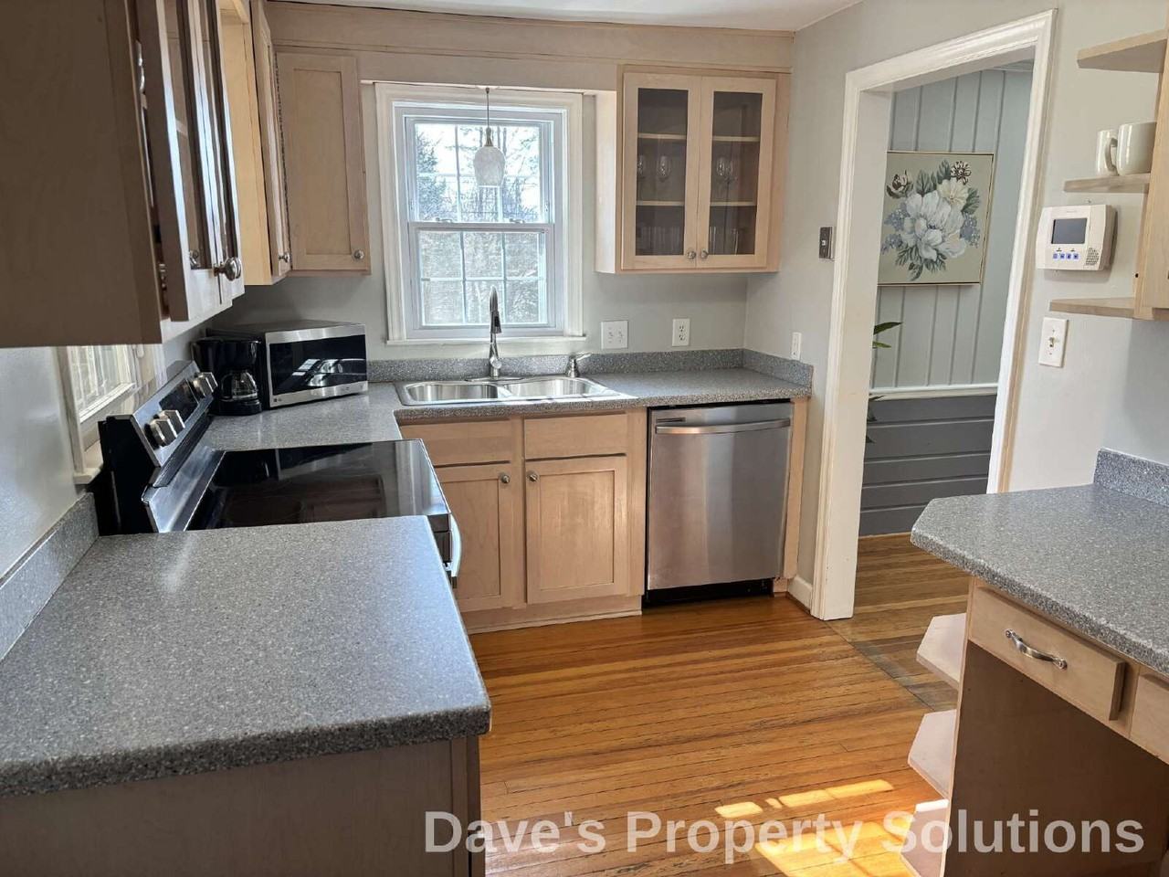 3327 Emory Dr - Photo 7 of 18