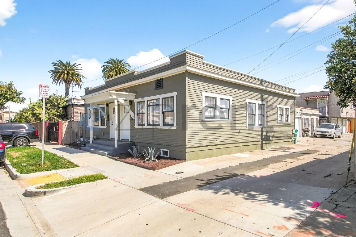 854 Orange Ave - Photo 2 of 24