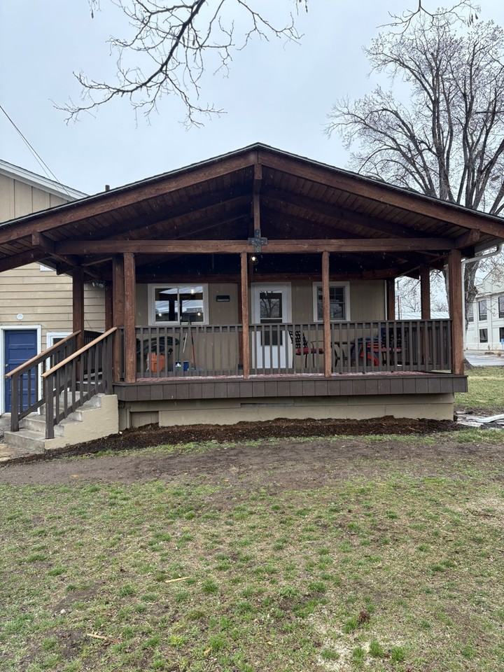 1009 W Sussex Ave #1UPPER - Photo 2 of 23