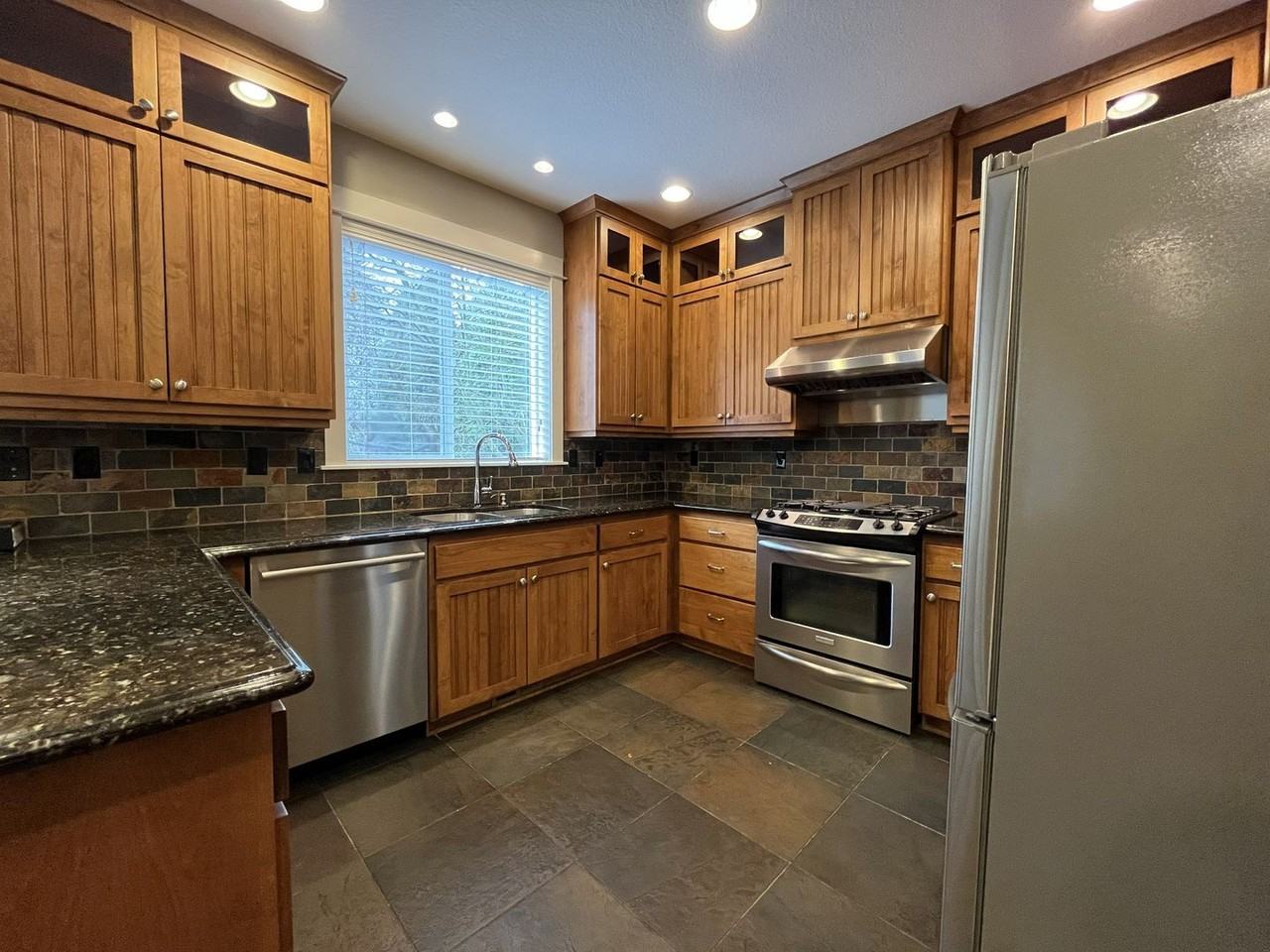 5567 Sw Norris Ter - Photo 6 of 44