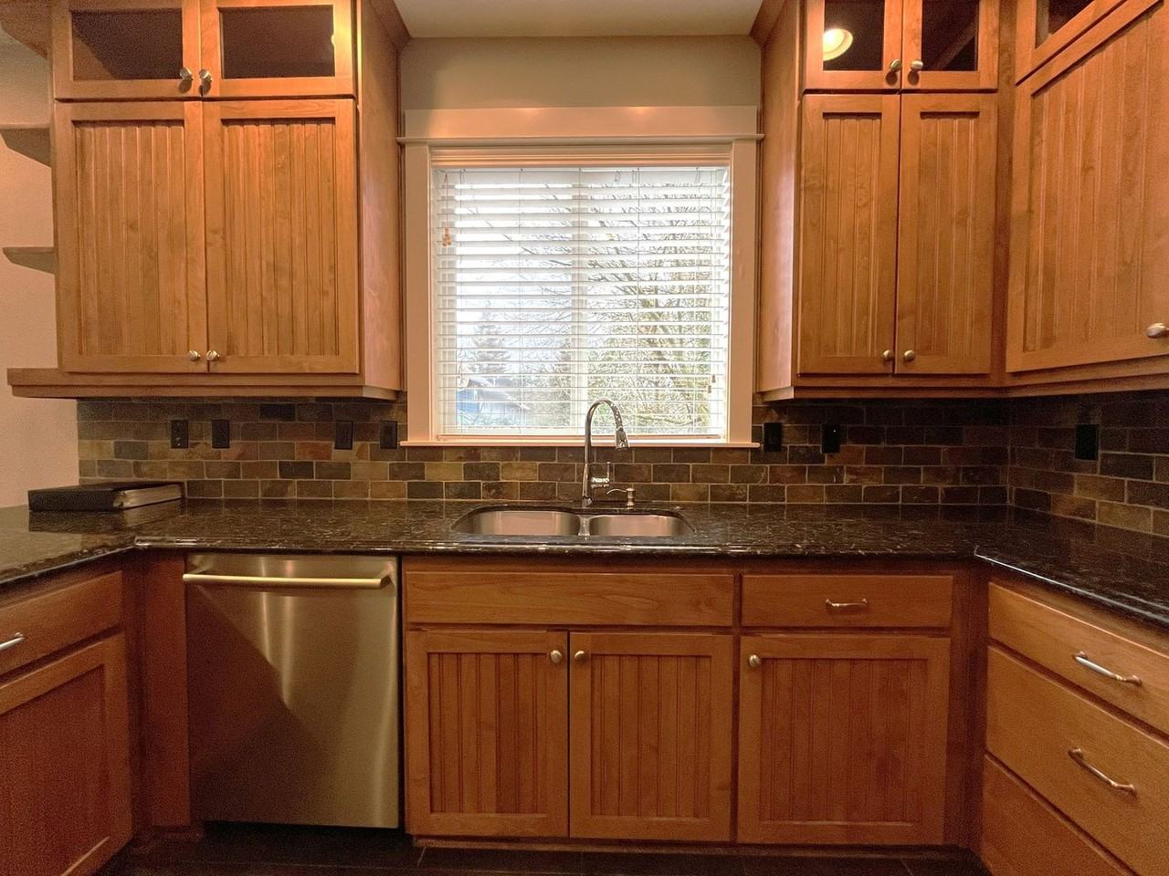 5567 Sw Norris Ter - Photo 7 of 44