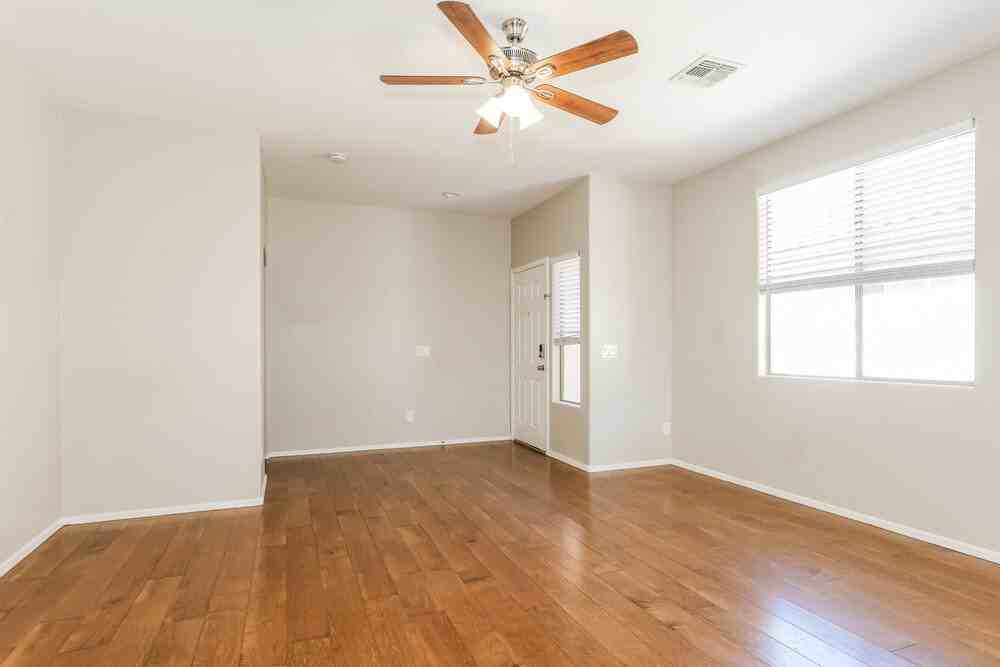 12625 W Cercado Ln - Photo 3 of 16