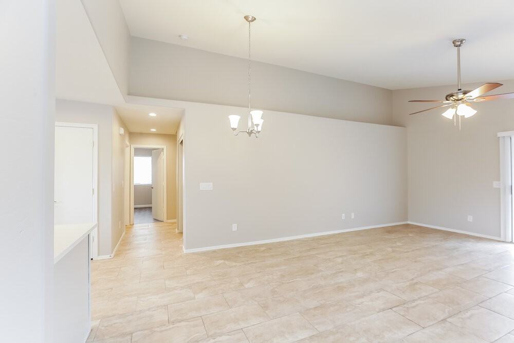 7939 W Lumbee St - Photo 6 of 16