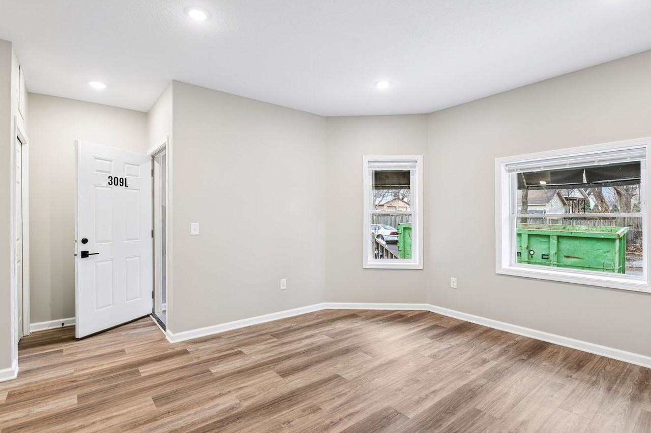 301 17th Ave Ne - Photo 6 of 30