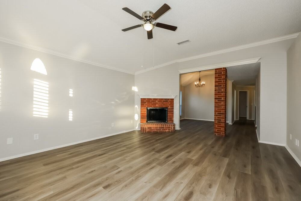 807 Ponselle Dr - Photo 4 of 16