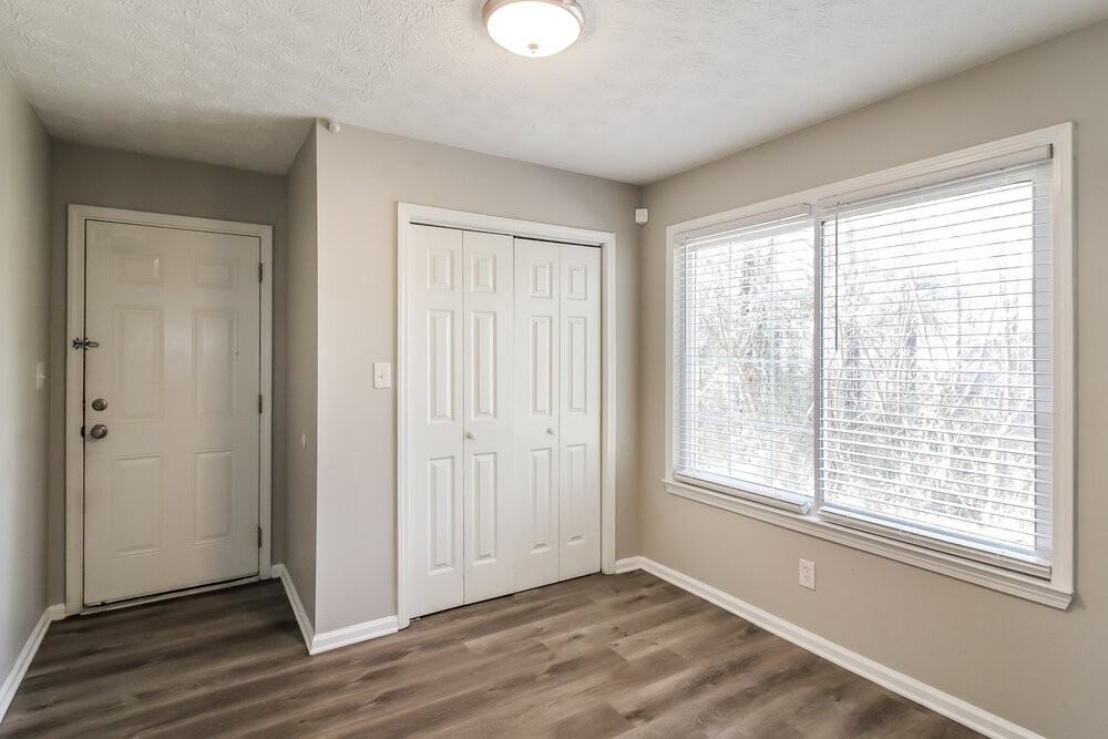 1569 Dillard Rd - Photo 7 of 17