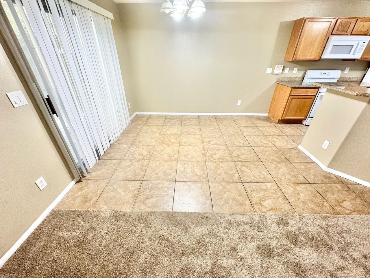 6558 Diamondhead Creek Ct - Photo 3 of 35